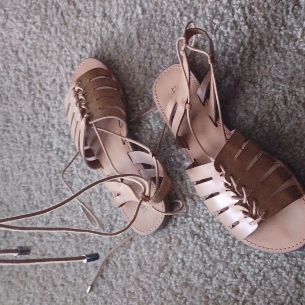 Indigo Rd Lace Up Sandals - Picture 3 of 3